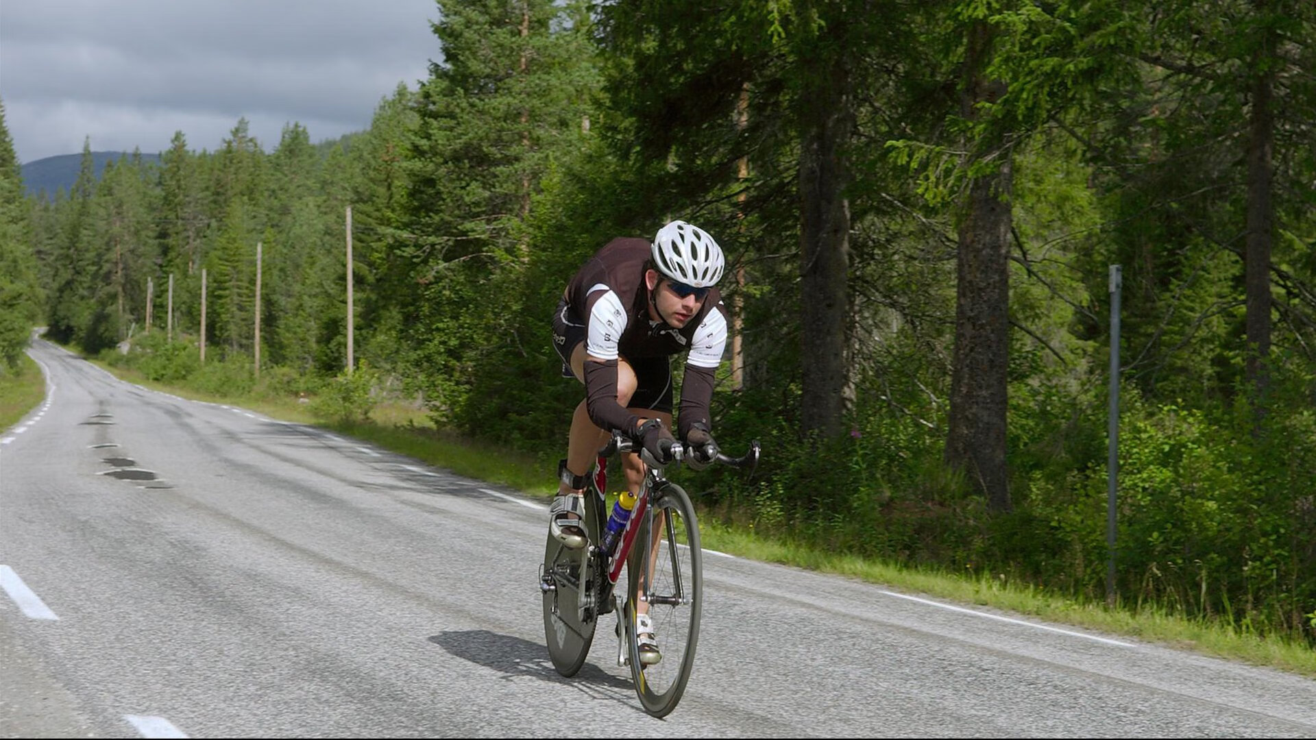 哈兰德火力爆棚，英超连续22场破门再创新高，哈兰德最新转会